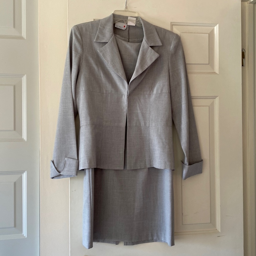 A line gray dress with jacket, size 9/10 short sleeves